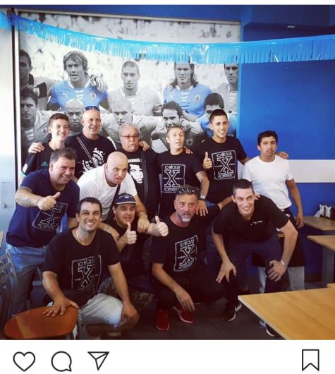 Grupo 10 años de restaurante Montevideo Castelldefels